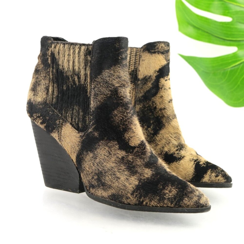 Adam Tucker Womens Mason Boot Size 7.5 Palomino Black Tan Calf Hair Wedge Bootie